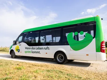 ÜSTRA sprinti von der Seite